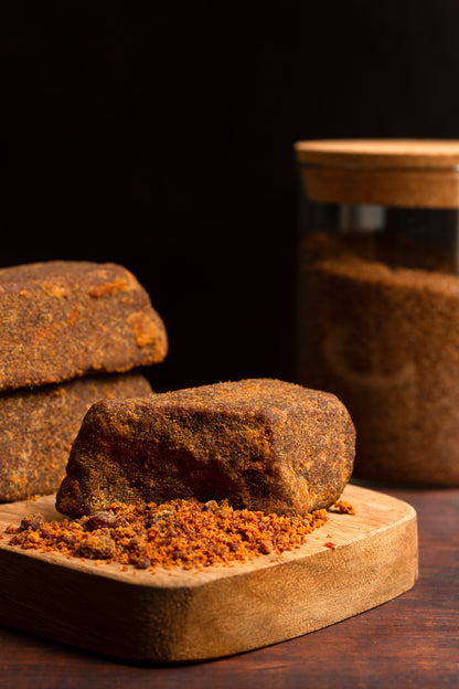 100% ORGANIC SUGARCANE JAGGERY (PURE DESI GUR) (1kg)